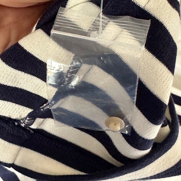 Women's J. McLaughlin Striped Knee Length Midi Dress Sized Medium Navy White - Picture 8 of 9